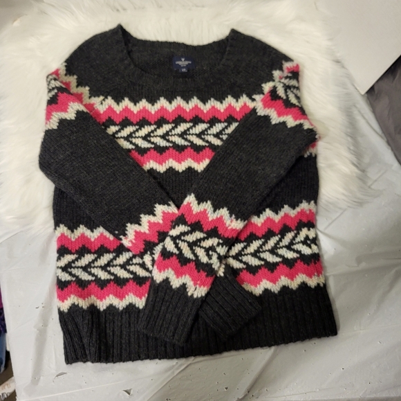 American Eagle Outfitters Chevron Knit Sweater Pink, White, and Gray, Size Small - Picture 4 of 6